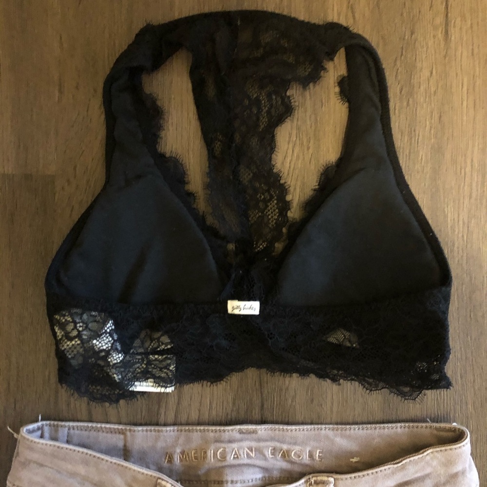 Juniors Hollister brand lace bralette - Picture 2 of 2